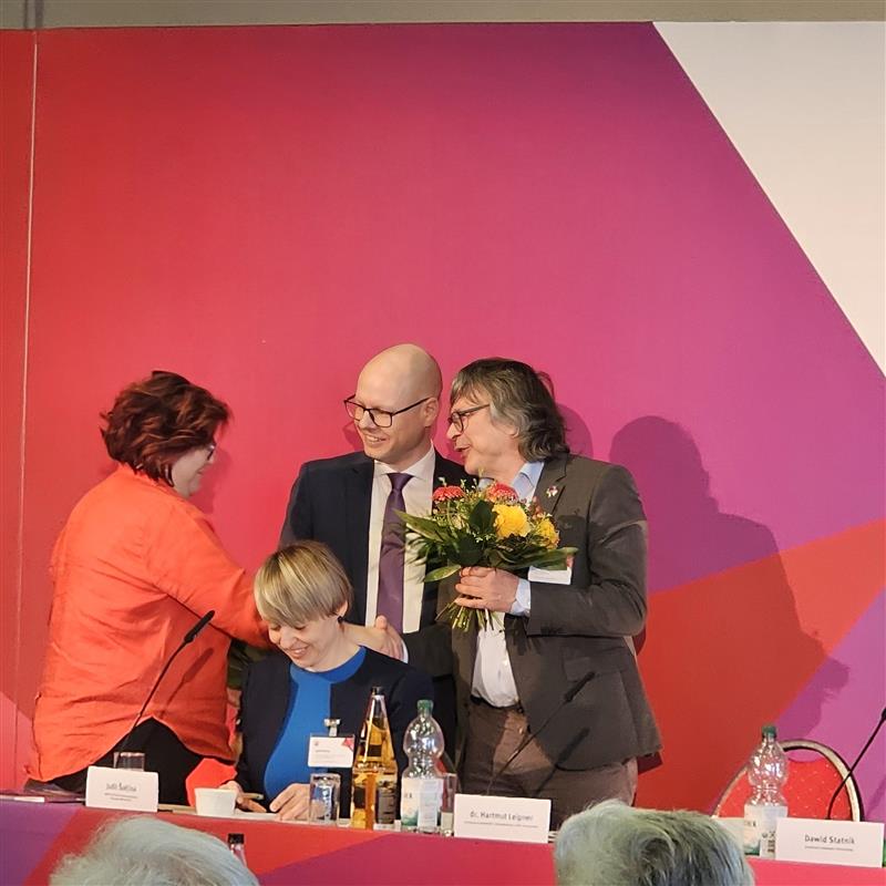 Dawid Statnik als Vorsitzender der Domowina best&auml;tigt